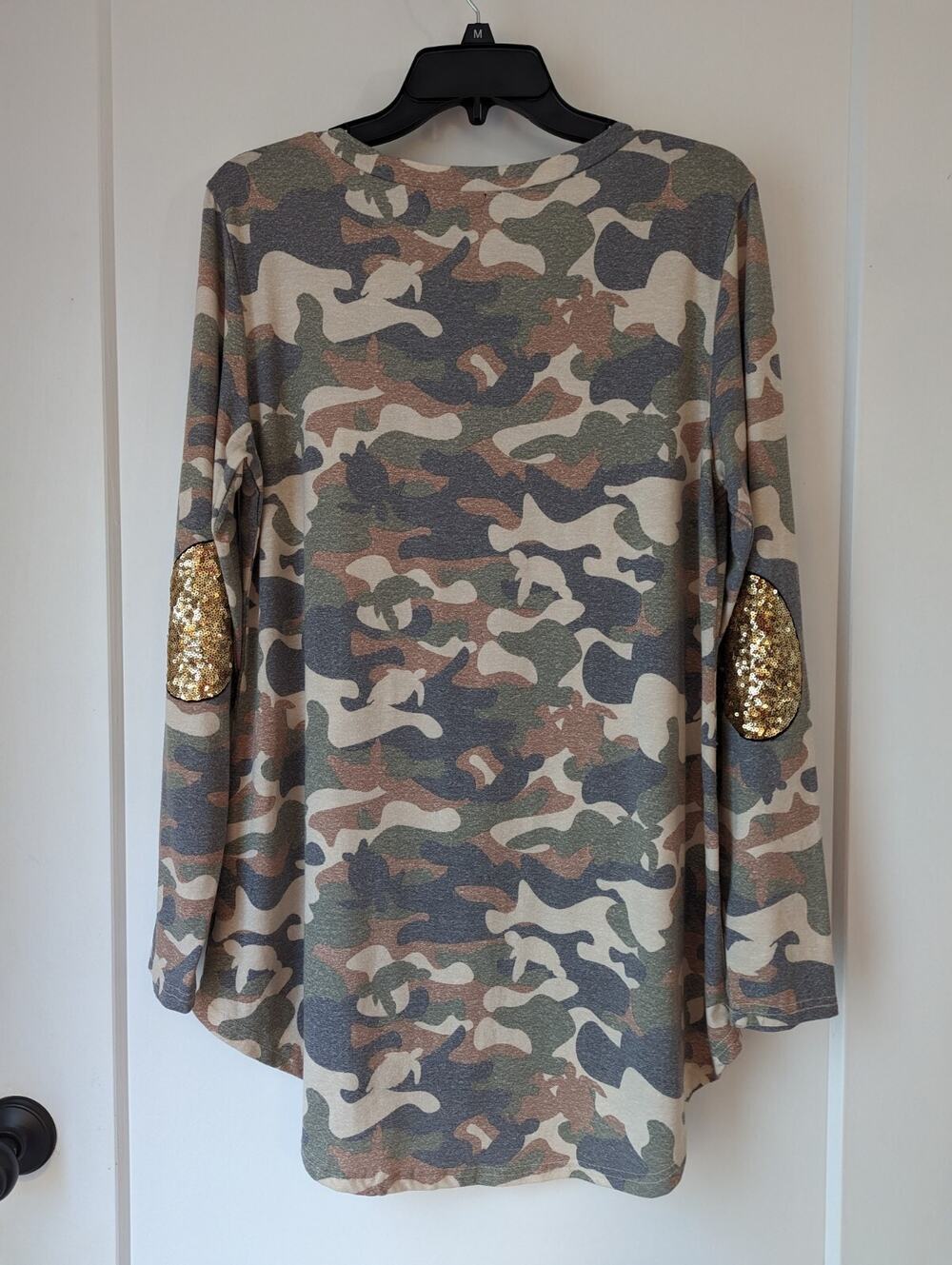Simply Southern Women's Large Camouflage Sequin Elbow Long Sleeve Shirt Tunic